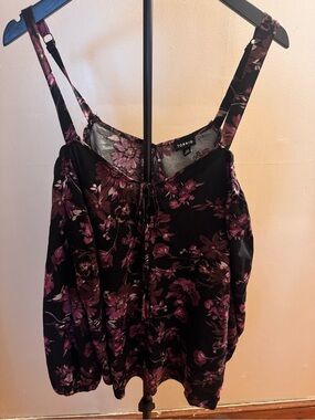 Torrid Black floral cold shoulder top